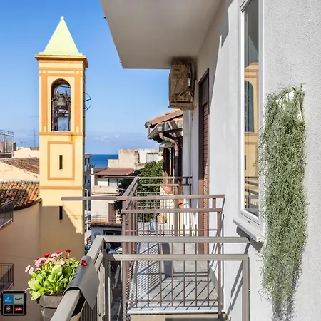 Feriehus Sferracavallo - Dream Holidays